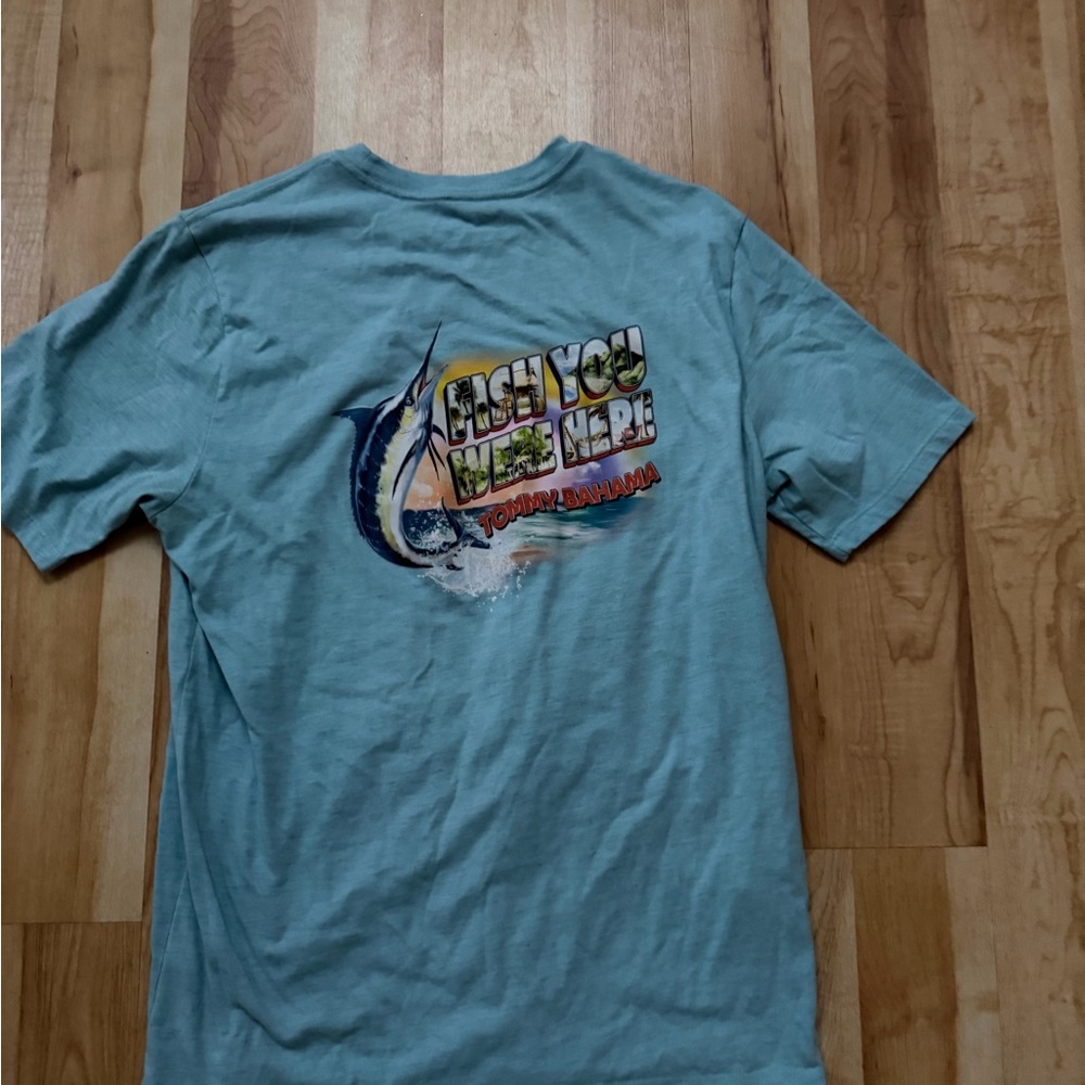 Tommy Bahama Aqua T-Shirt FISH YOU WERE HERE medium